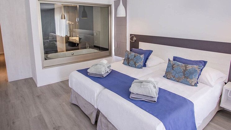 Servatur Casablanca Suites & Spa